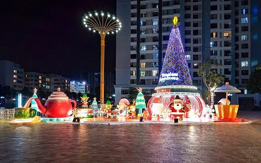 7 địa điểm chụp ảnh Noel đẹp ở Hà Nội không nên bỏ lỡ - Ảnh 4.