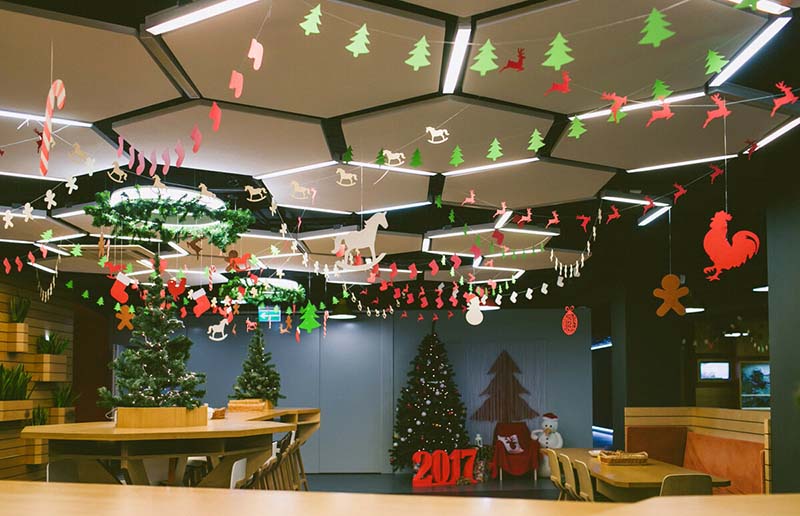 Ý tưởng trang trí Noel nhà hàng đẹp lung linh trong dịp cuối năm 2021 - Ảnh 18.
